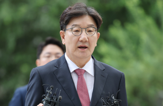 권성동 의원, 불체포특권 포기하고 구속영장심사 임할 것이라 밝혀 권성동 의원, 불체포특권 포기하고 구속영장심사 임할 것이라 밝혀