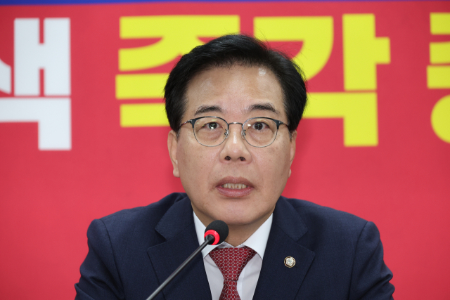 국민의힘, 웨스팅하우스 계약 논란에 “K-원전 미국 진출 위한 윈윈 협상” 주장 국민의힘, 웨스팅하우스 계약 논란에 “K-원전 미국 진출 위한 윈윈 협상” 주장