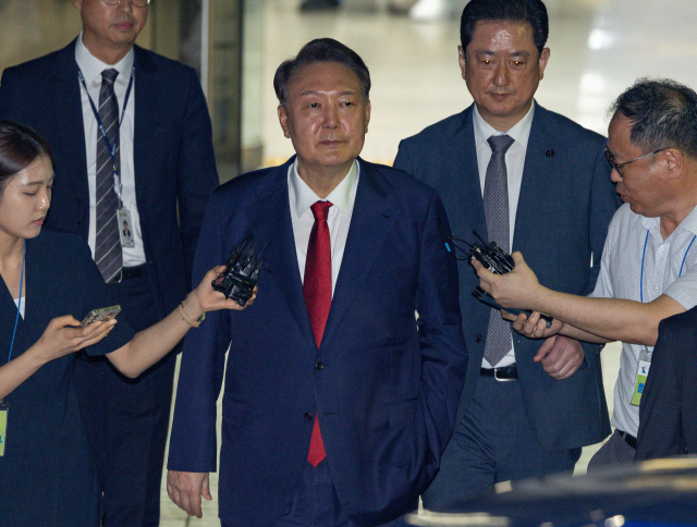 윤석열 전 대통령, “낮은 사회적 지위의 사람도 내몰리면 안 좋은 선택 가능성” 발언 윤석열 전 대통령, “낮은 사회적 지위의 사람도 내몰리면 안 좋은 선택 가능성” 발언