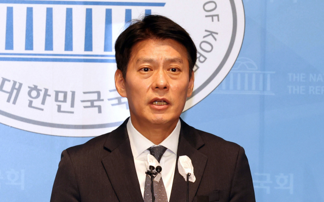 한민수 비서실장, 장동혁 대표에 “사이코패스” 발언 논란…국민의힘 강력 반발 한민수 비서실장, 장동혁 대표에 “사이코패스” 발언 논란…국민의힘 강력 반발