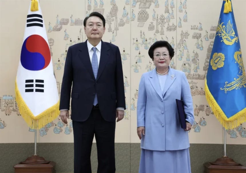 이배용 국가교육위원장, 결재 없이 휴가… 대통령 “발언 기회 주려 했다” 이배용 국가교육위원장, 결재 없이 휴가… 대통령 “발언 기회 주려 했다”