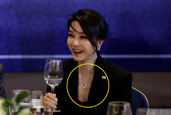 김건희 여사 ‘반클리프 아펠’ 목걸이 의혹, 서희건설 압수수색 진행 김건희 여사 ‘반클리프 아펠’ 목걸이 의혹, 서희건설 압수수색 진행