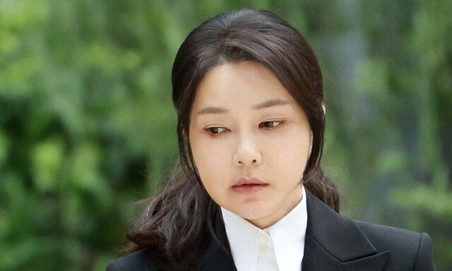 김건희 여사 구금 장소 변경, 윤석열 전 대통령과의 겹침 피하기 위해 서울남부구치소로 김건희 여사 구금 장소 변경, 윤석열 전 대통령과의 겹침 피하기 위해 서울남부구치소로