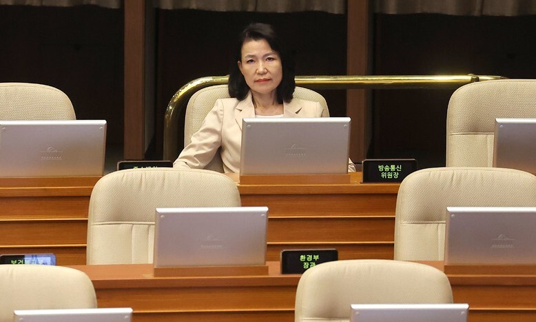 이진숙 방송통신위원장, 최민희·신정훈·유재성 경찰청장 직무대행 고소·고발 이진숙 방송통신위원장, 최민희·신정훈·유재성 경찰청장 직무대행 고소·고발