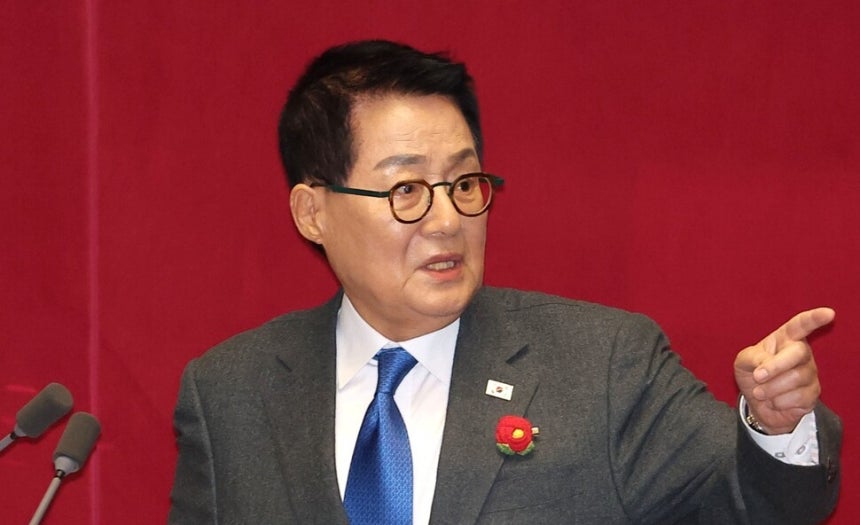 박지원 의원, 김건희 여사 관련 애국가 및 사면 청탁 의혹 제기 박지원 의원, 김건희 여사 관련 애국가 및 사면 청탁 의혹 제기
