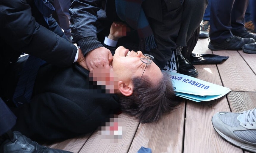 민주당, 이재명 대표 피습 사건 축소·은폐 의혹 제기…국정원 재수사 촉구 민주당, 이재명 대표 피습 사건 축소·은폐 의혹 제기…국정원 재수사 촉구