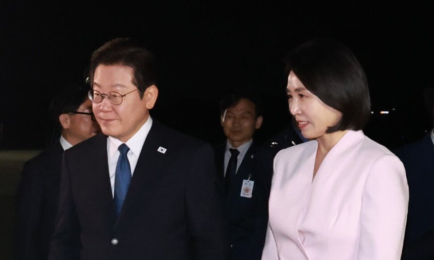 이재명 대통령, 장동혁 국민의힘 대표와 여야 지도부 회동 즉각 추진 지시 이재명 대통령, 장동혁 국민의힘 대표와 여야 지도부 회동 즉각 추진 지시