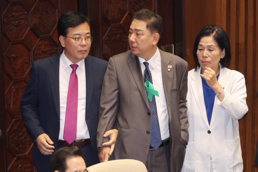 국민의힘 추천 인권위원 이상현·우인식, 국회 본회의에서 선출안 부결 국민의힘 추천 인권위원 이상현·우인식, 국회 본회의에서 선출안 부결