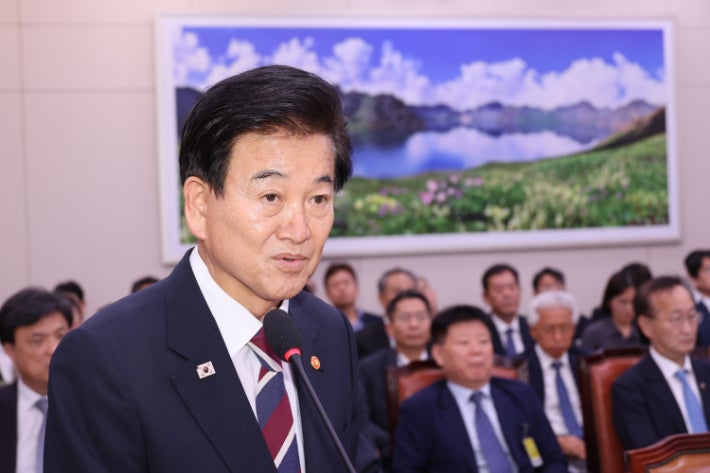 정동영 “통일전선부 간판 사라졌지만 남북 대화 가능성 여전” 정동영 “통일전선부 간판 사라졌지만 남북 대화 가능성 여전”