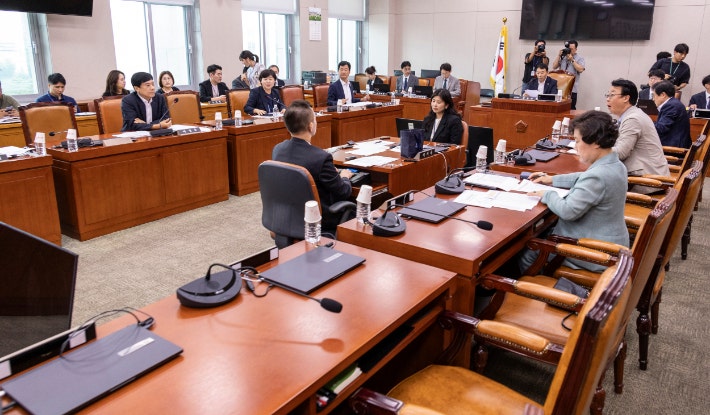 3대 특검법 개정안, 수사 인력 증원 및 기간 연장으로 더욱 강력해진다 3대 특검법 개정안, 수사 인력 증원 및 기간 연장으로 더욱 강력해진다