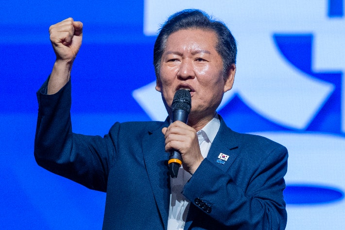 더불어민주당, 정기국회에서 개혁 과제 완수와 민생 회복 결의 더불어민주당, 정기국회에서 개혁 과제 완수와 민생 회복 결의