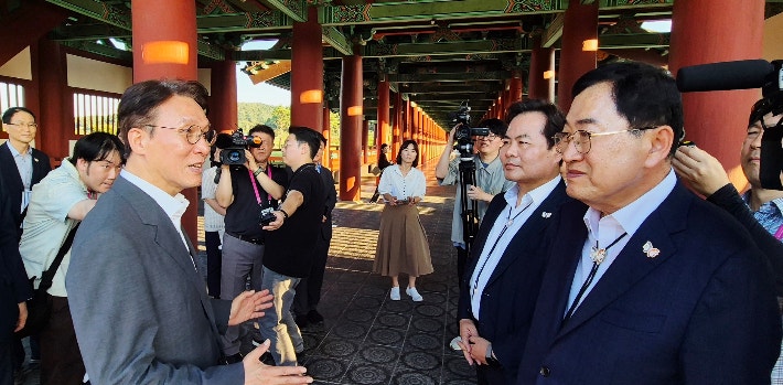 김민석 국무총리, APEC 정상회의 준비 위해 네 번째 경주 방문 김민석 국무총리, APEC 정상회의 준비 위해 네 번째 경주 방문