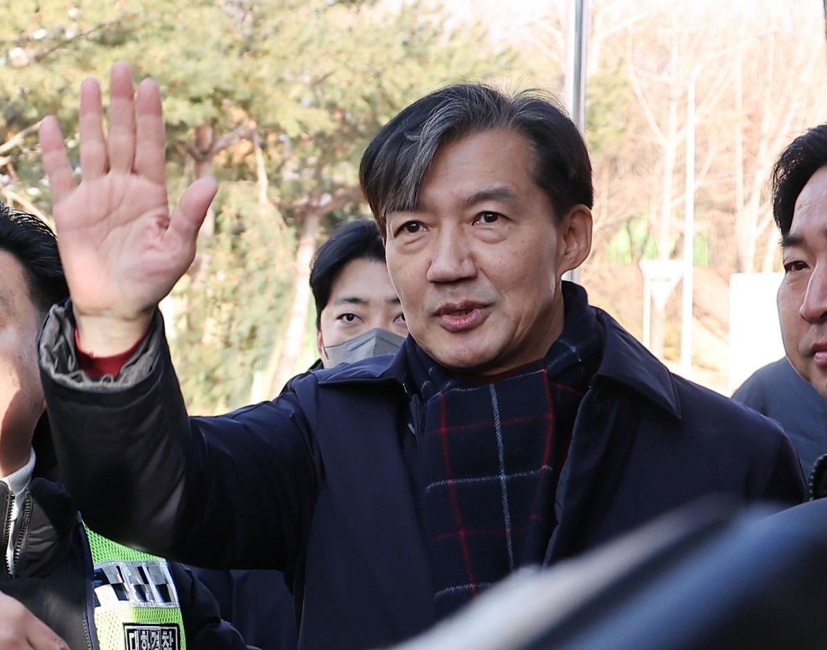 박지원, 조국 사면론 재점화하며 야권 단결 촉구 박지원, 조국 사면론 재점화하며 야권 단결 촉구