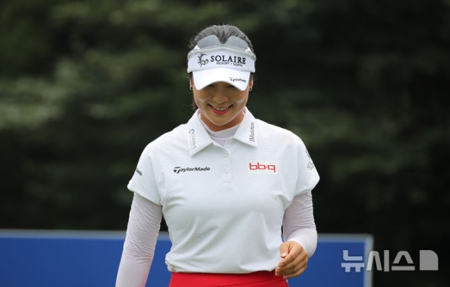 윤이나, KLPGA 제주 삼다수 마스터스 첫날 공동 5위 기록 윤이나, KLPGA 제주 삼다수 마스터스 첫날 공동 5위 기록