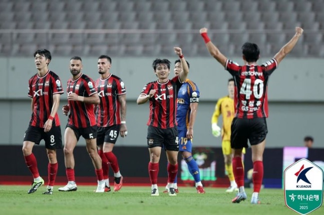 서울, 울산 상대로 린가드 부재에도 3-2 승리로 귀중한 승점 획득 서울, 울산 상대로 린가드 부재에도 3-2 승리로 귀중한 승점 획득