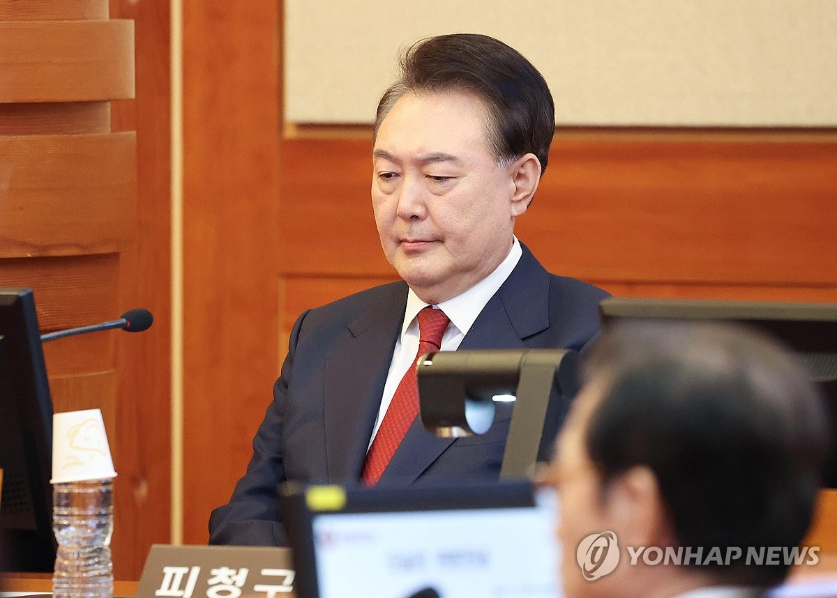 법무부, 윤석열 전 대통령 실명 위기 주장 반박하며 사실과 다름 강조 법무부, 윤석열 전 대통령 실명 위기 주장 반박하며 사실과 다름 강조