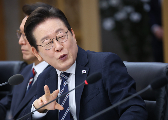 이재명 대통령, 세종 집무실 건립 서둘러야…균형발전의 주춧돌 강조 이재명 대통령, 세종 집무실 건립 서둘러야…균형발전의 주춧돌 강조