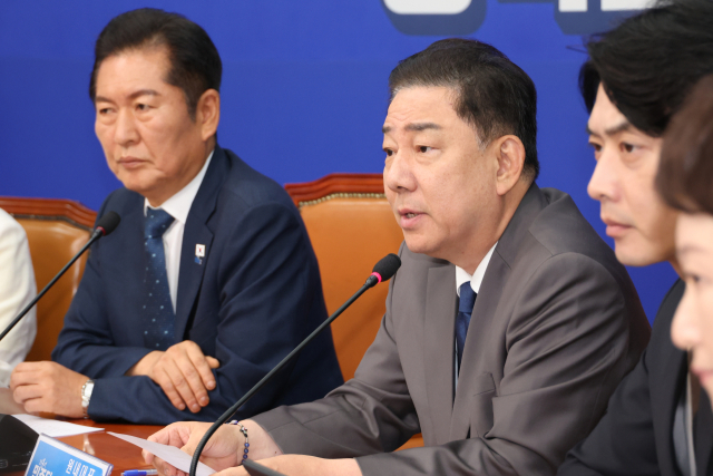 내란특별재판부 위헌 논란 속 민주당, 법원에 대안 제시 요구 내란특별재판부 위헌 논란 속 민주당, 법원에 대안 제시 요구