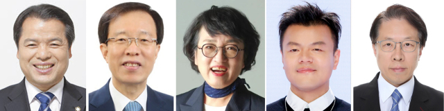 이재명 대통령, 국민통합위원장에 이석연 전 법제처장 지명…중앙선관위원 후보로 위철환 변호사 선정 이재명 대통령, 국민통합위원장에 이석연 전 법제처장 지명…중앙선관위원 후보로 위철환 변호사 선정