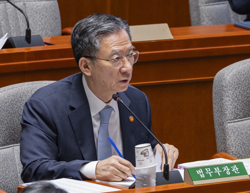정성호 장관, 임은정 검사장 발언에 “검찰개혁 5적, 대통령이 직접 임명” 정성호 장관, 임은정 검사장 발언에 “검찰개혁 5적, 대통령이 직접 임명”