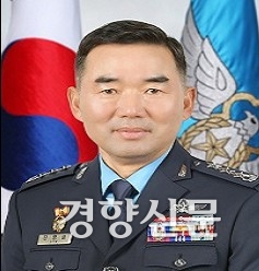 이재명 정부, 군 수뇌부 대대적 교체로 국방 개혁 가속화 이재명 정부, 군 수뇌부 대대적 교체로 국방 개혁 가속화