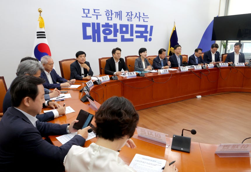박희승 의원, 내란특별재판부 설치에 대해 “삼권분립 무시하는 위험한 발상” 박희승 의원, 내란특별재판부 설치에 대해 “삼권분립 무시하는 위험한 발상”