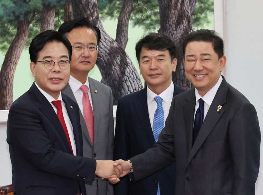 국민의힘 유상범, 민주당의 3대 특검법 합의 파기 비판 국민의힘 유상범, 민주당의 3대 특검법 합의 파기 비판