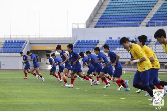 한국 U-20 축구대표팀, 2025 FIFA 월드컵 최종 명단 확정 한국 U-20 축구대표팀, 2025 FIFA 월드컵 최종 명단 확정