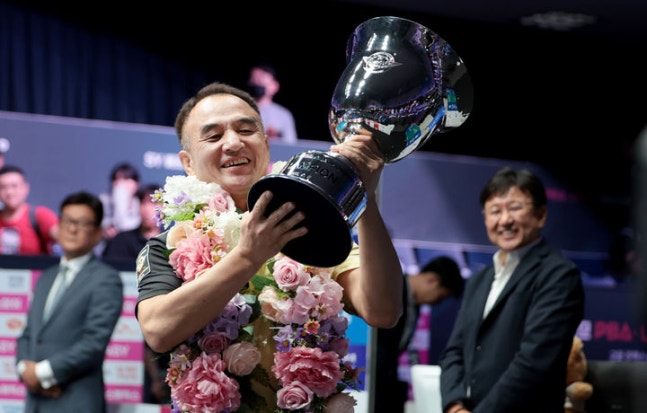 이승진, PBA 첫 우승으로 상금랭킹 1위 등극…최성원 꺾고 정상에 올라 이승진, PBA 첫 우승으로 상금랭킹 1위 등극…최성원 꺾고 정상에 올라
